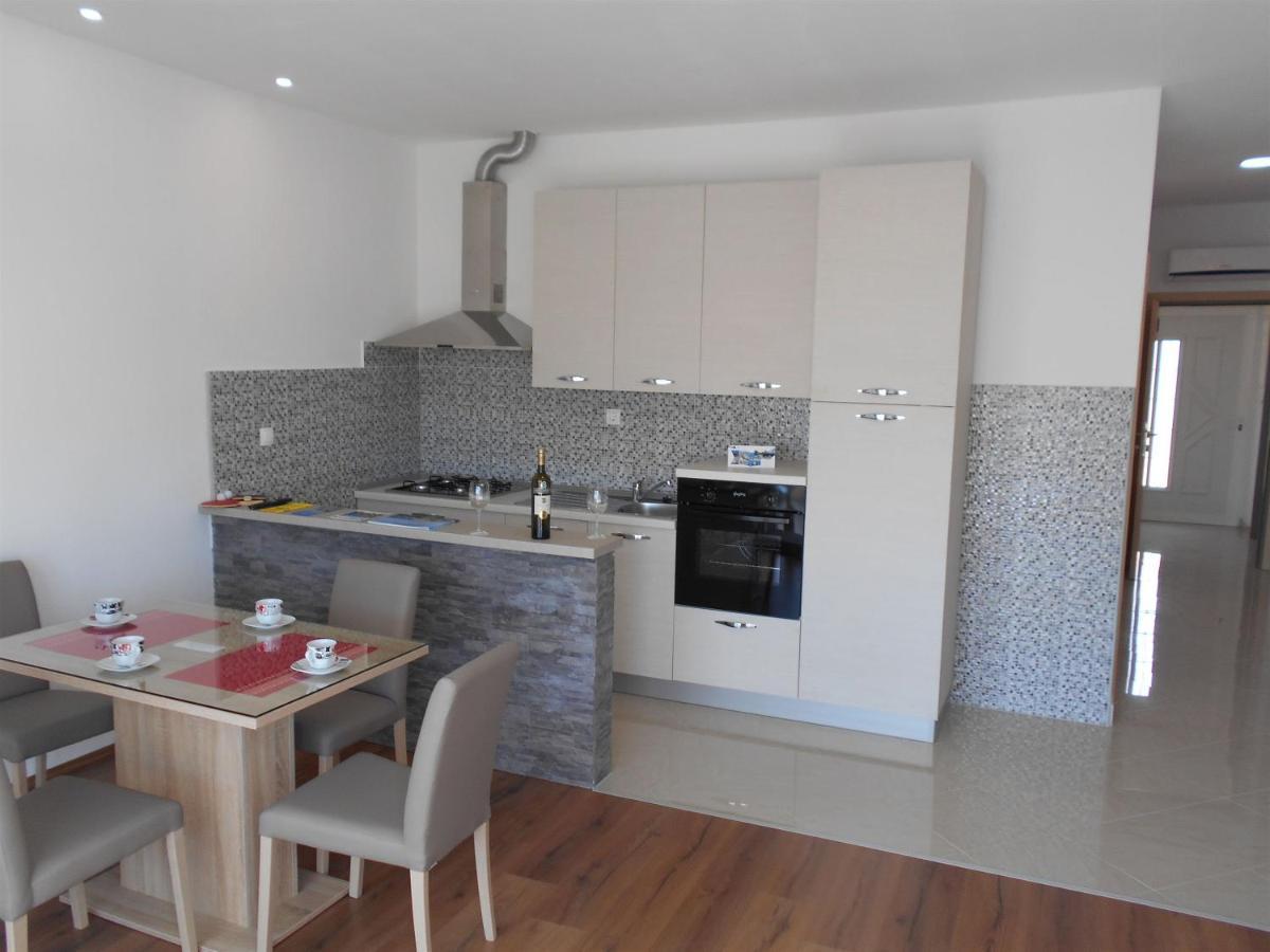 Apartment Cherry Kastela Ngoại thất bức ảnh