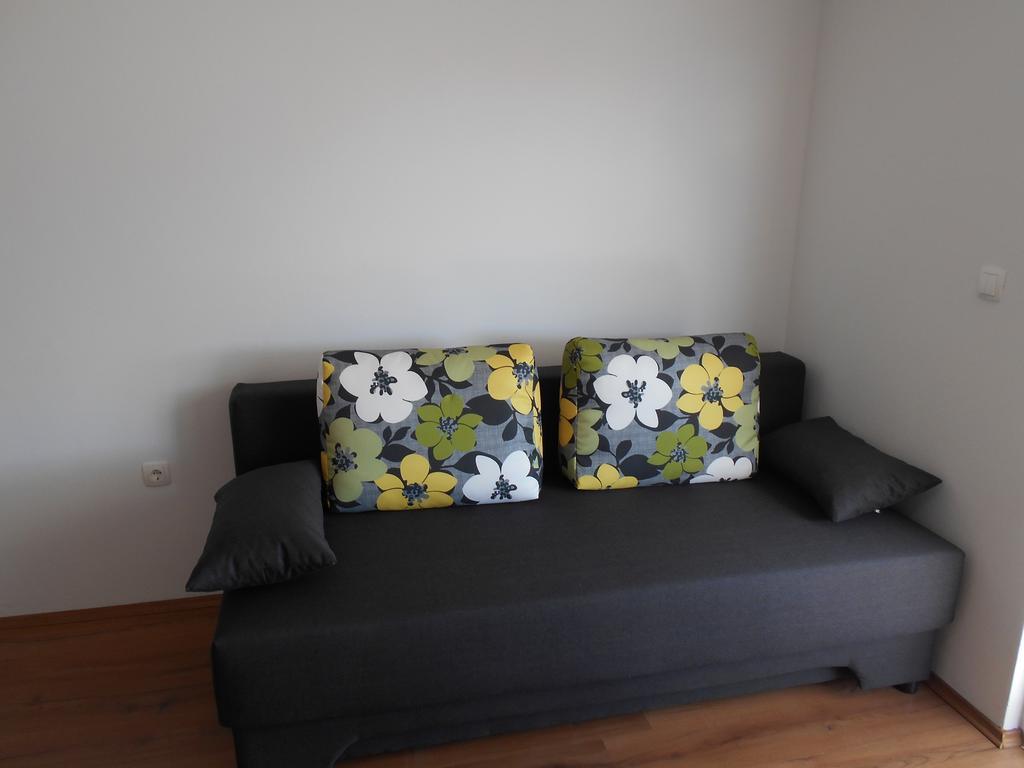 Apartment Cherry Kastela Ngoại thất bức ảnh