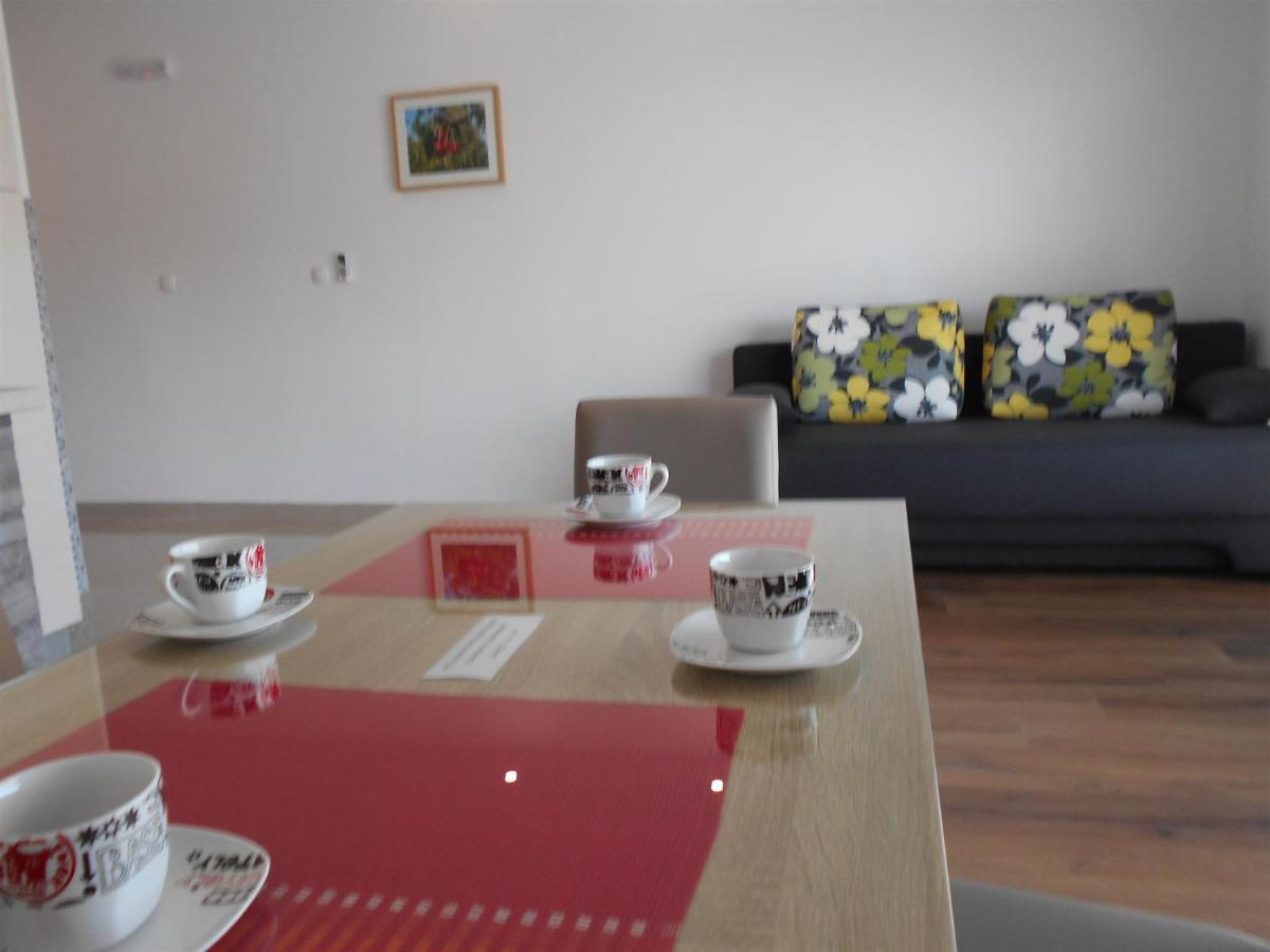 Apartment Cherry Kastela Ngoại thất bức ảnh