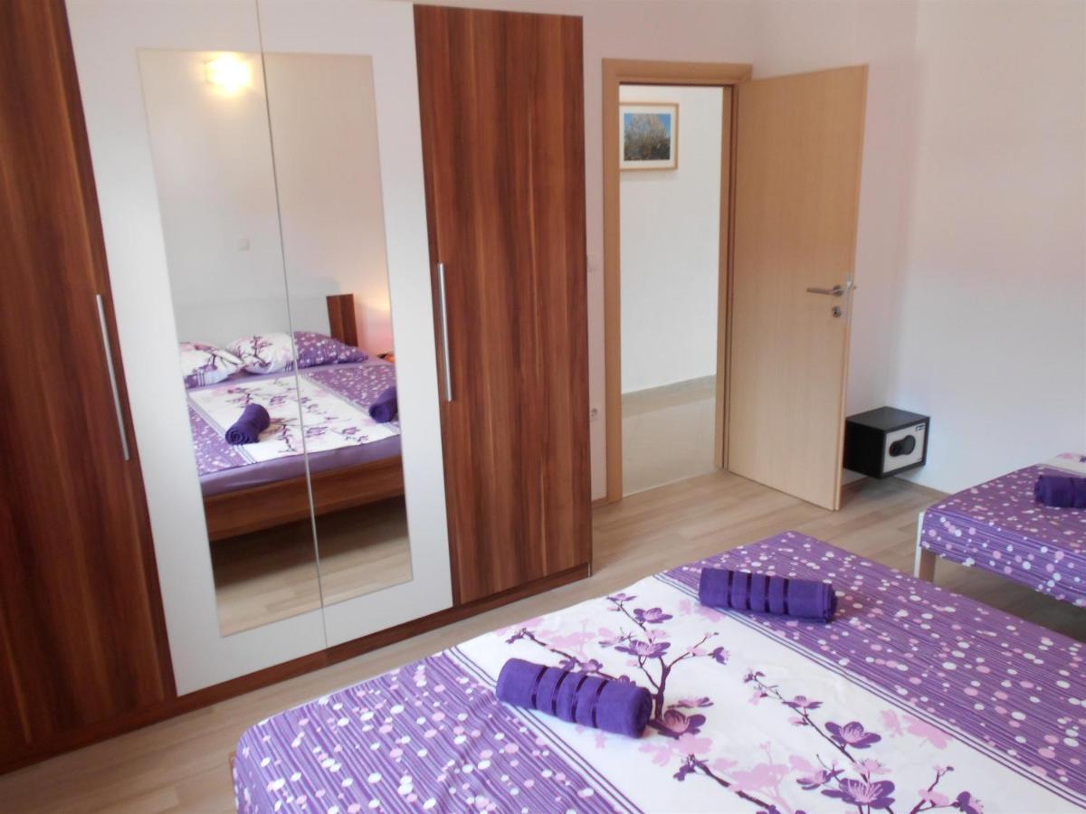 Apartment Cherry Kastela Ngoại thất bức ảnh