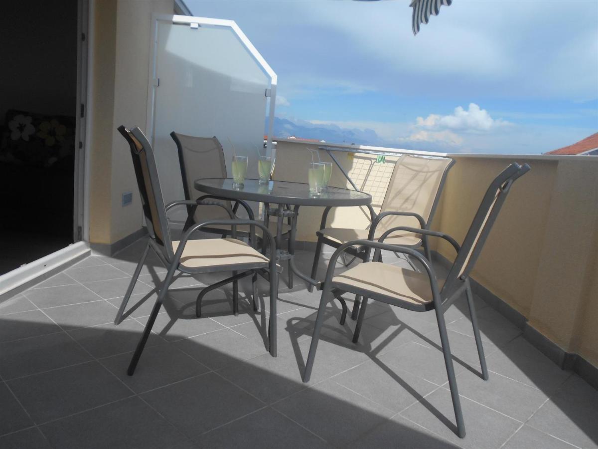 Apartment Cherry Kastela Ngoại thất bức ảnh