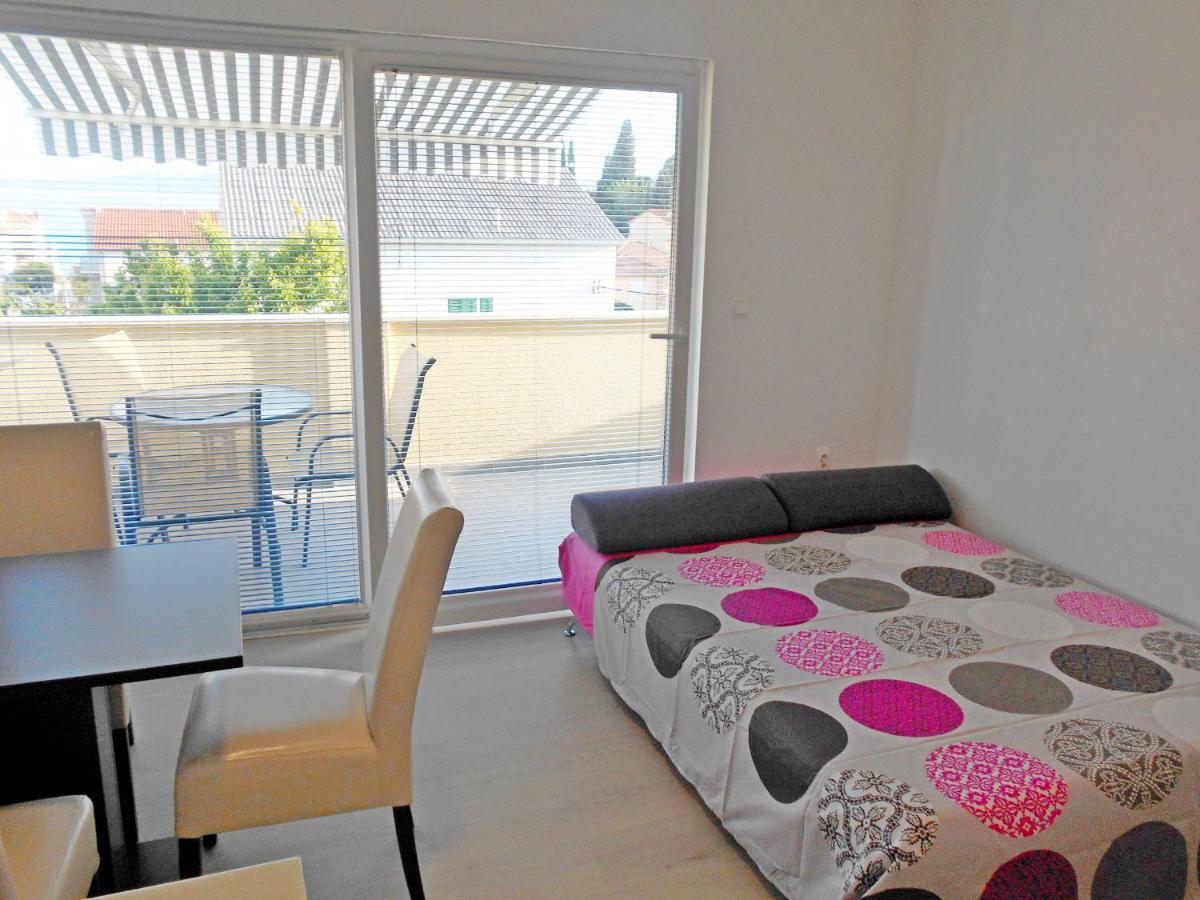 Apartment Cherry Kastela Ngoại thất bức ảnh